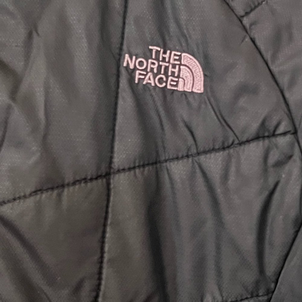 The North Face Women's Jacket Puffer Black Full Zip Size XS Embroidered - Picture 3 of 9